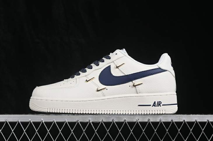 Picture of Air Force 1 _SKUfw23893494984013623fw
